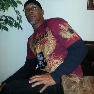 Meet your Posher, Ernest